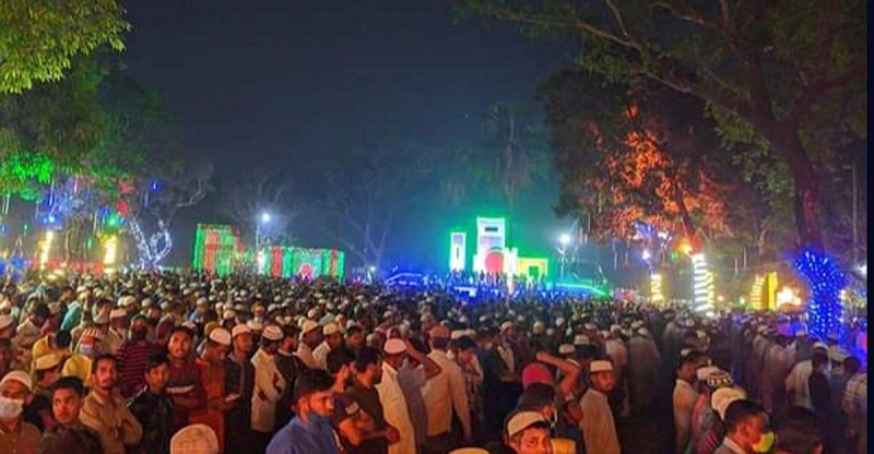 সেই ১৭ জনের জানাজা হলো একই মাঠে